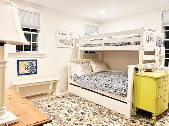 4 bed, 3 bath apartment for rent at 76 Orange St, Nantucket (vil) — photo 17 of 34