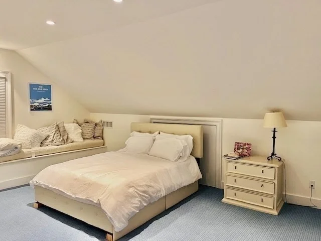 4 bed, 3 bath apartment for rent at 76 Orange St, Nantucket (vil) — photo 25 of 34