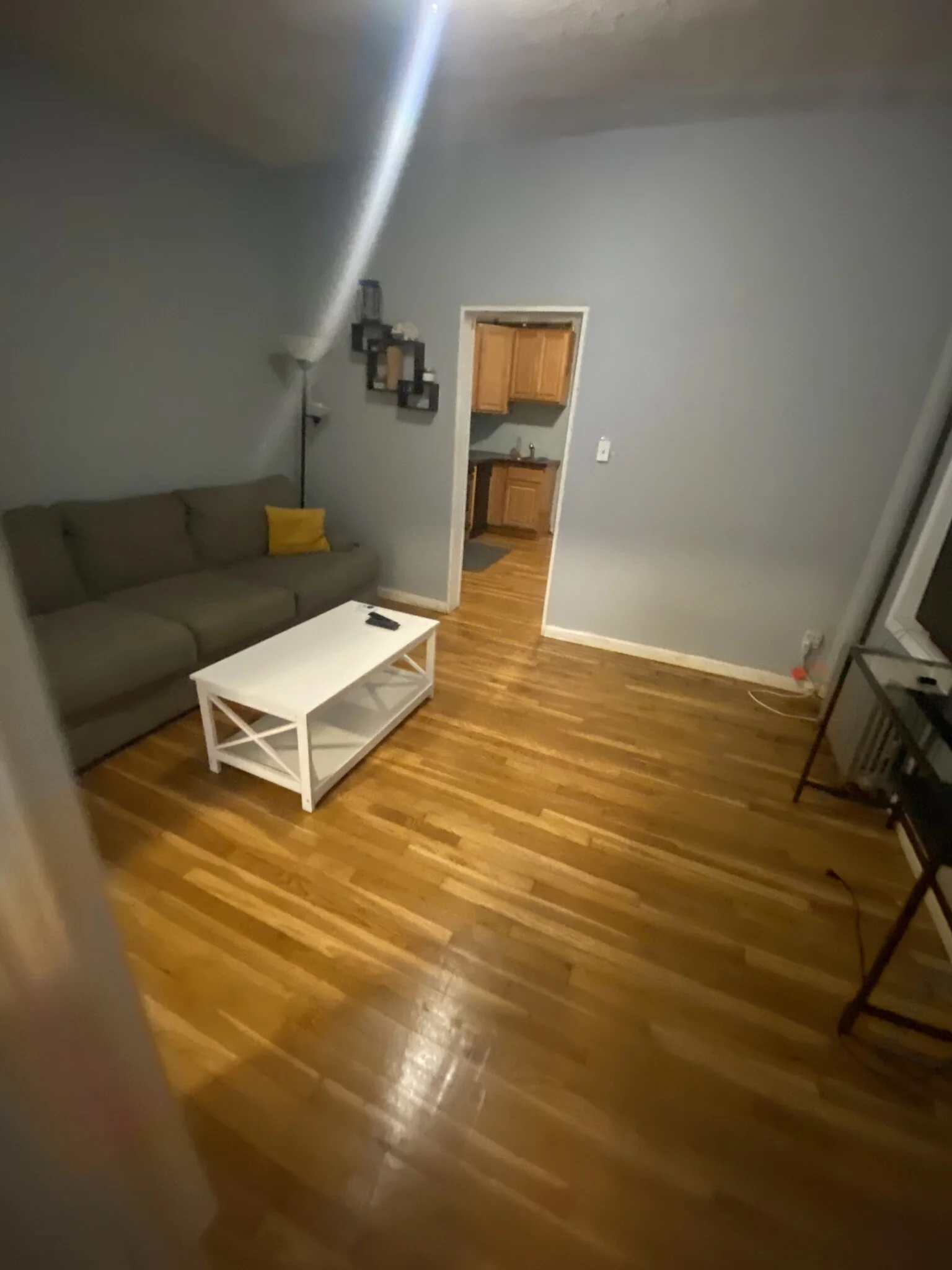 2 bed, 1 bath apartment for rent at 76 Phillips St Unit 2, Beacon Hill — photo 24 of 40