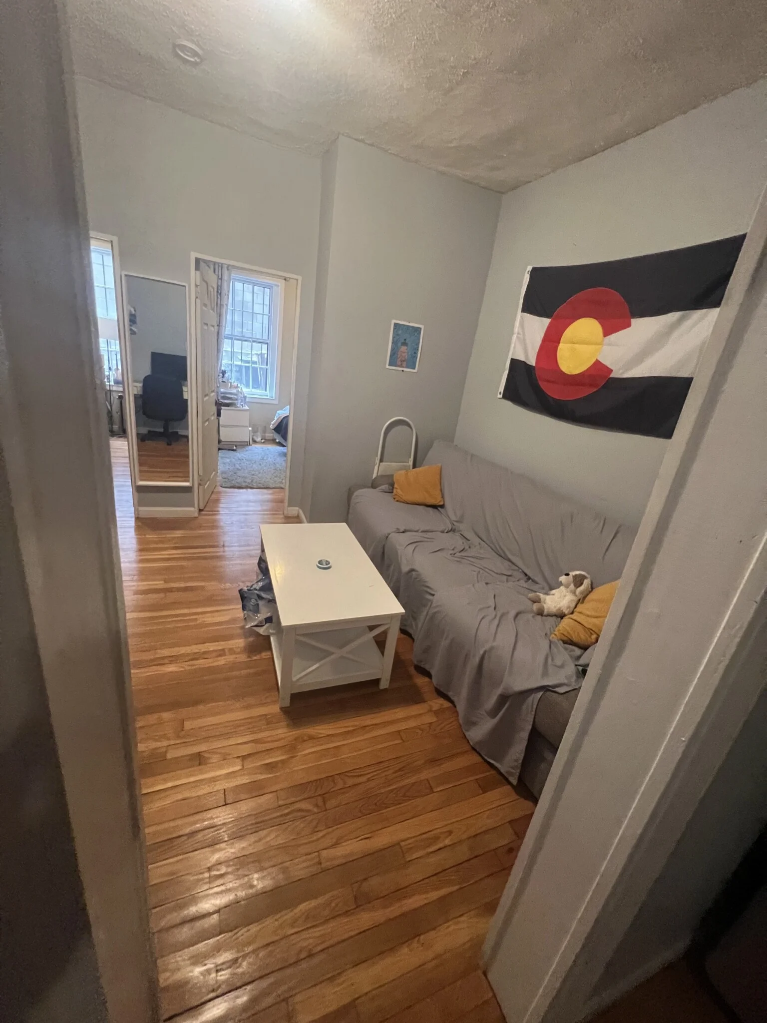 2 bed, 1 bath apartment for rent at 76 Phillips St Unit 2, Beacon Hill — photo 4 of 40