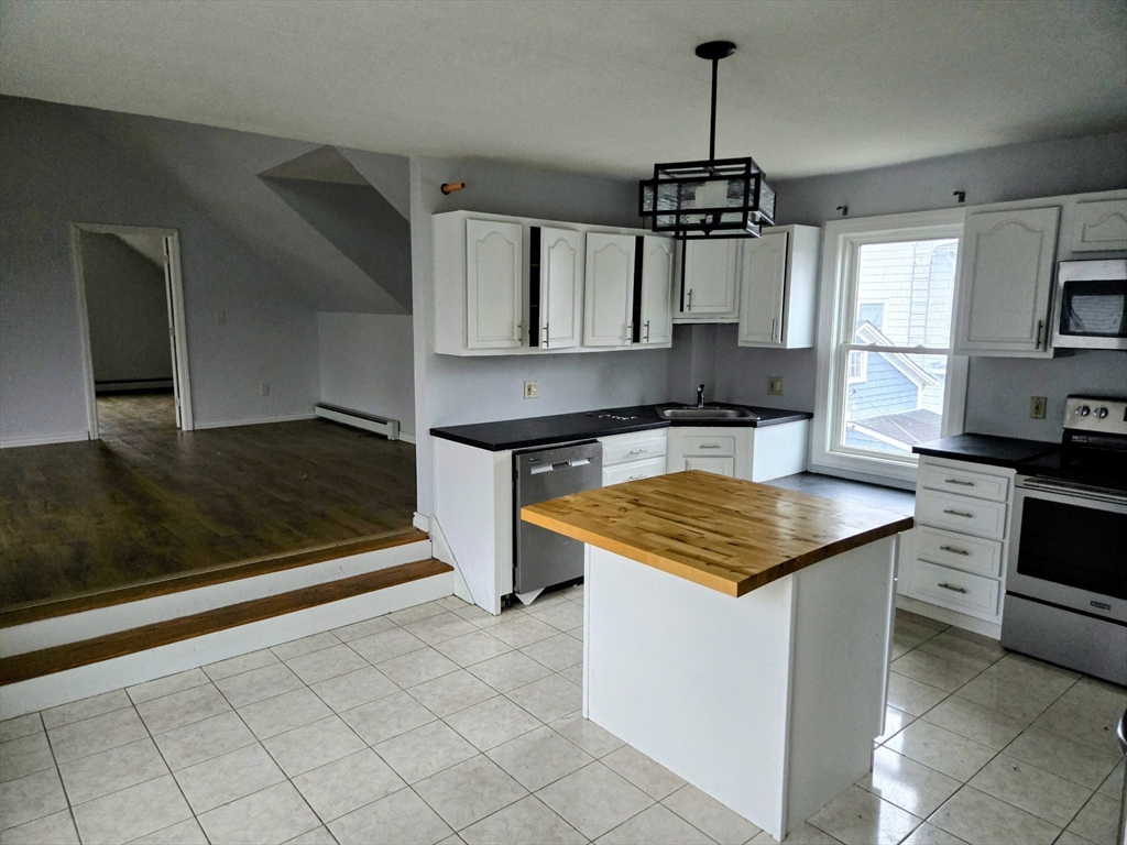 1 bed, 1 bath apartment for rent at 76 Plain Unit 2, Taunton — photo 1 of 16
