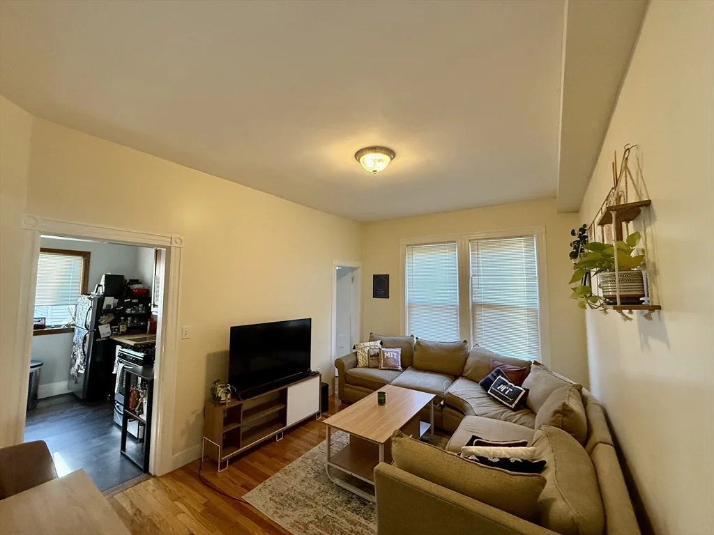 2 bed, 1 bath apartment for rent at 76 Plymouth St Unit 76, Kendall Square — photo 6 of 16