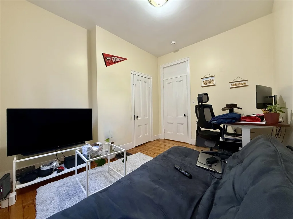 2 bed, 1 bath apartment for rent at 76 Plymouth St Unit 76, Kendall Square — photo 14 of 16