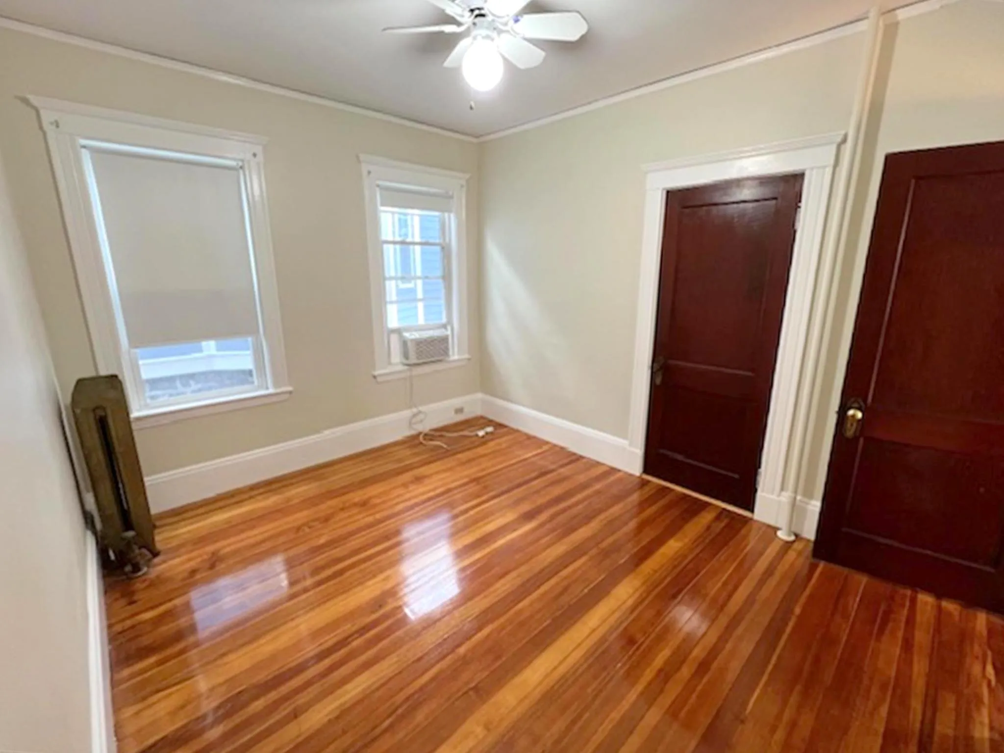 2.5 bed, 1 bath apartment for rent at 76 Powderhouse Blvd Unit 1, Tufts — photo 15 of 24