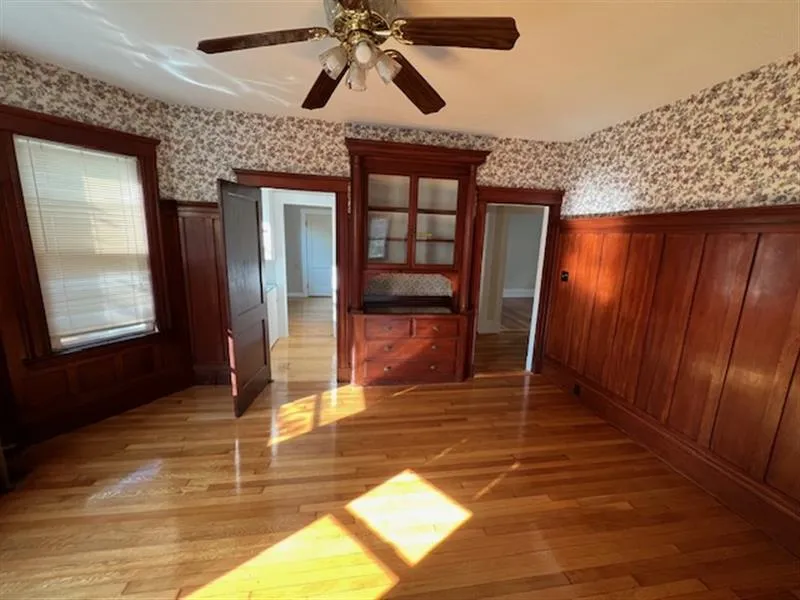 2 bed, 1 bath apartment for rent at 76 Powder House Boulevard Unit 1, Tufts — photo 6 of 28