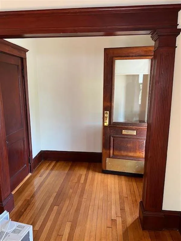 2 bed, 1 bath apartment for rent at 76 Powder House Boulevard Unit 1, Tufts — photo 16 of 28