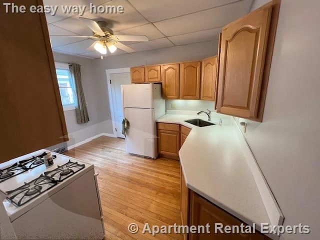 2 bed, 1 bath apartment for rent at 76 Powderhouse Blvd, Davis Square — photo 19 of 32