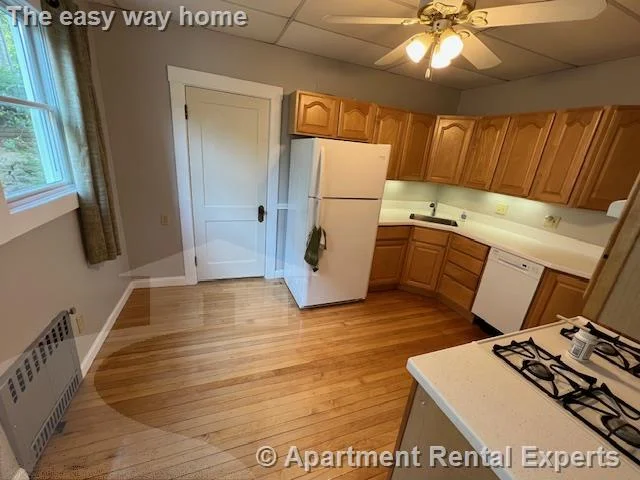 2 bed, 1 bath apartment for rent at 76 Powderhouse Blvd, Davis Square — photo 20 of 32