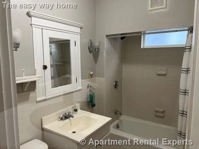 2 bed, 1 bath apartment for rent at 76 Powderhouse Blvd, Davis Square — photo 15 of 32