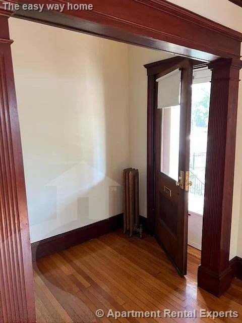 2 bed, 1 bath apartment for rent at 76 Powderhouse Blvd, Davis Square — photo 7 of 32