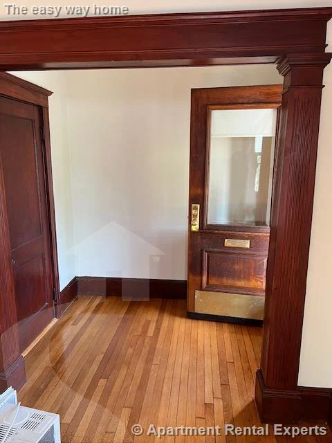 2 bed, 1 bath apartment for rent at 76 Powderhouse Blvd, Davis Square — photo 6 of 32