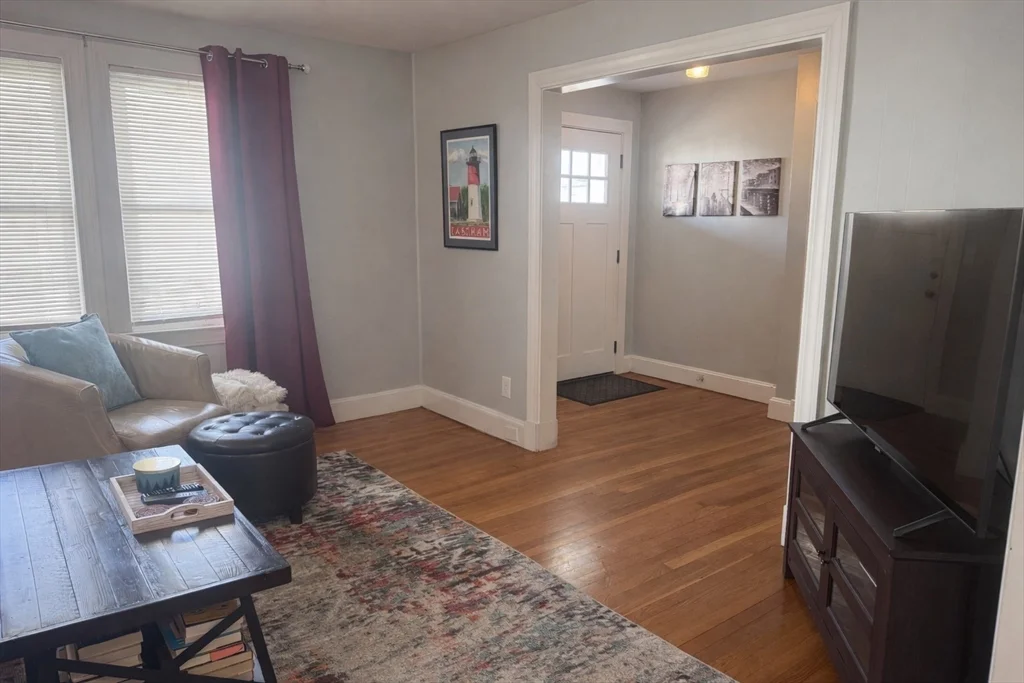 2 bed, 1 bath apartment for rent at 76 Prospect St Unit 76, Watertown — photo 3 of 15