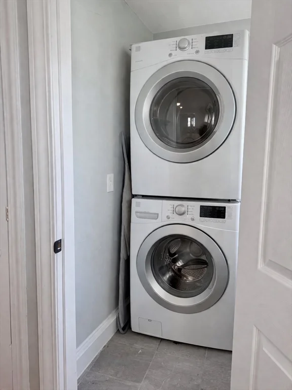 2 bed, 1 bath apartment for rent at 76 Prospect St Unit 76, Watertown — photo 13 of 15