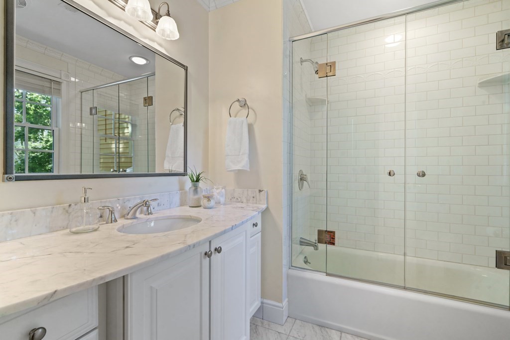 2 bed, 2 bath apartment for rent at 76 Putnam Ave Unit 3, Cambridge — photo 16 of 28