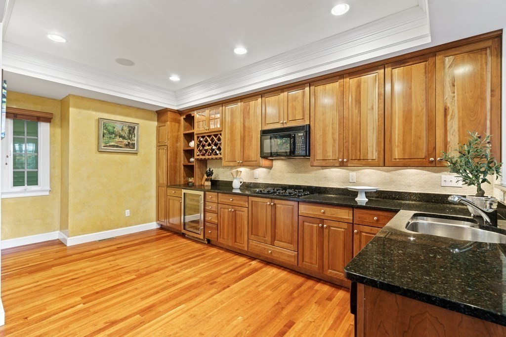 2 bed, 2 bath apartment for rent at 76 Putnam Ave Unit 3, Cambridge — photo 21 of 28