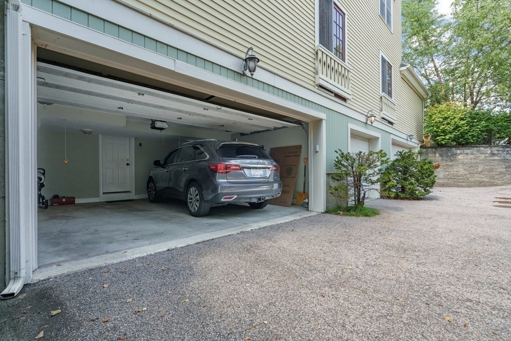 2 bed, 2 bath apartment for rent at 76 Putnam Ave Unit 3, Cambridge — photo 4 of 28