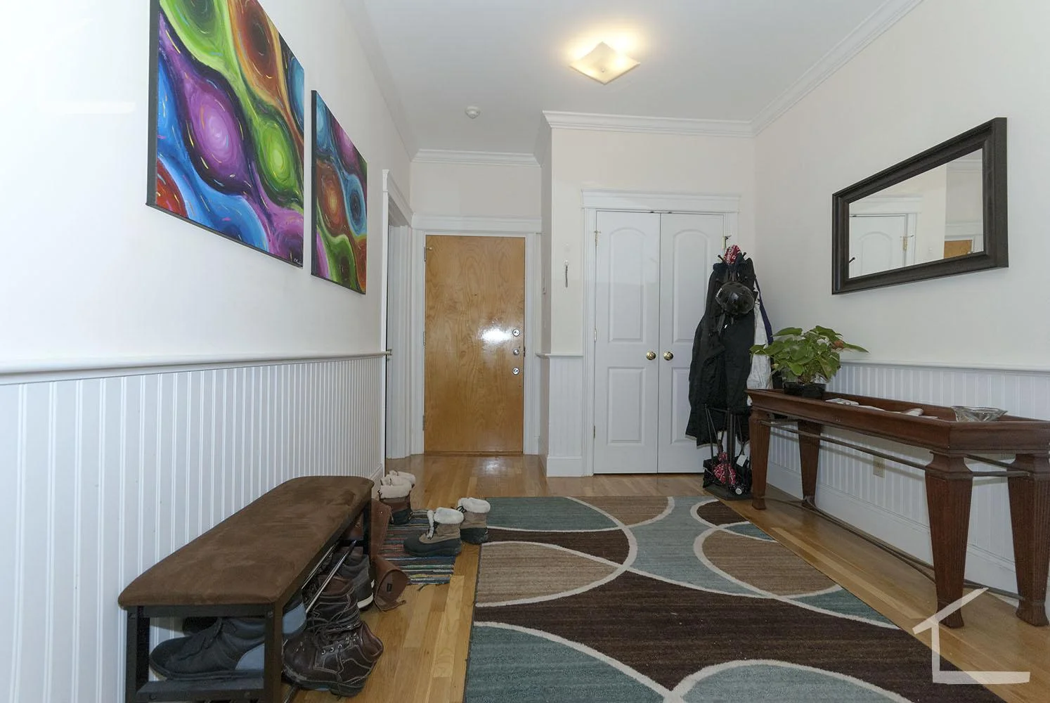 4 bed, 2 bath apartment for rent at 76 Quint Ave Unit 1, Allston — photo 10 of 10