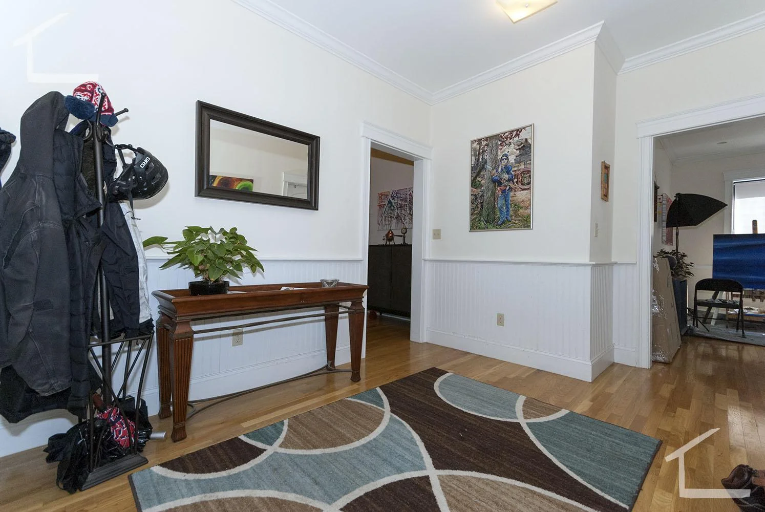 4 bed, 2 bath apartment for rent at 76 Quint Ave Unit 1, Allston — photo 9 of 10