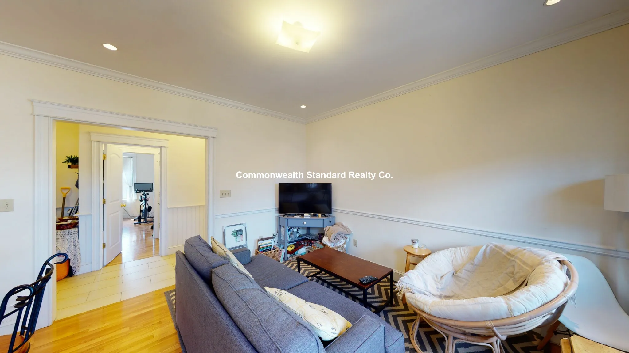 4 bed, 2 bath apartment for rent at 76 Quint Ave Unit 10, Allston — photo 14 of 50