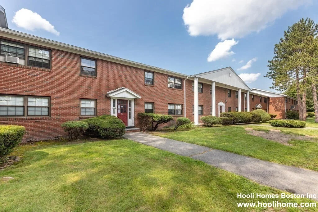2 bed, 1 bath apartment for rent at 76 Renwick Rd Unit A, Horace Mann — photo 4 of 23
