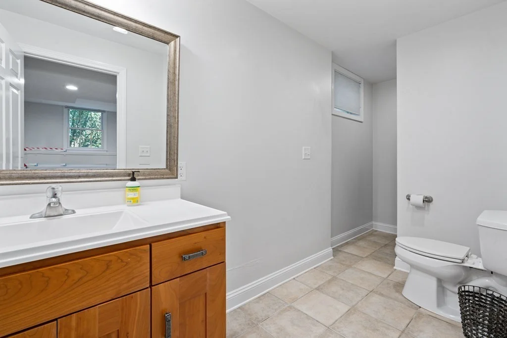 5 bed, 4+ bath apartment for rent at 76 Rockaway, Marblehead — photo 29 of 35
