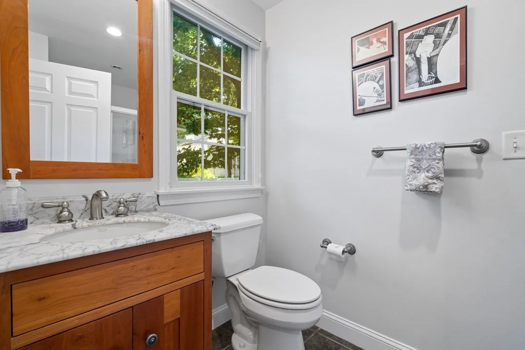 5 bed, 4+ bath apartment for rent at 76 Rockaway, Marblehead — photo 14 of 35