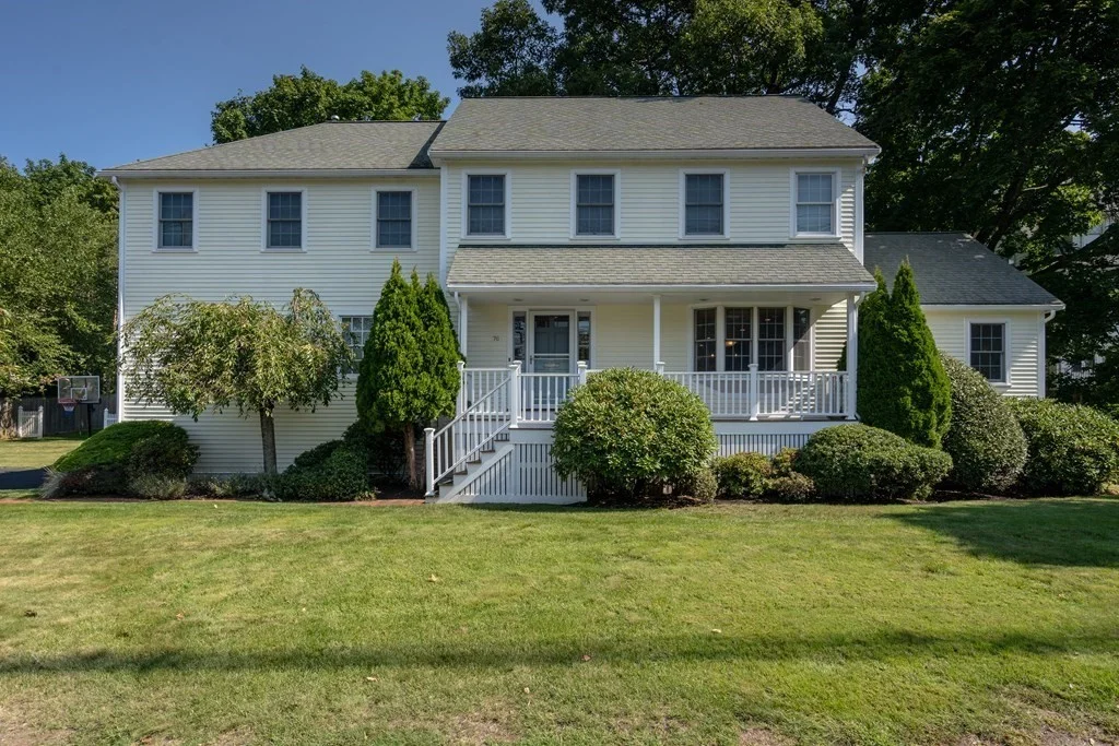 5 bed, 4+ bath apartment for rent at 76 Rockaway, Marblehead — photo 1 of 35