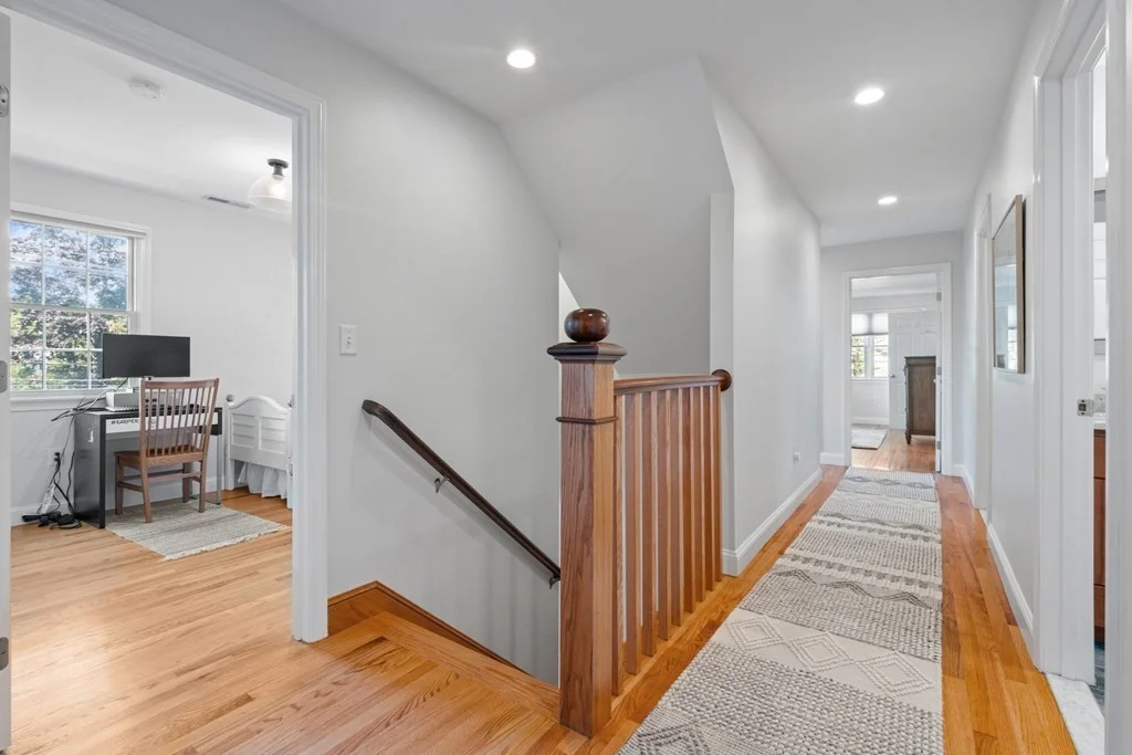 5 bed, 4+ bath apartment for rent at 76 Rockaway, Marblehead — photo 22 of 35