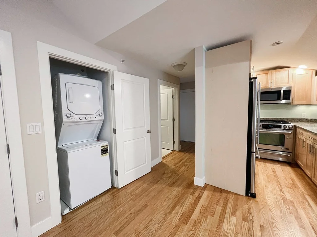 2 bed, 2 bath apartment for rent at 76 Sewall Ave Unit C, Brookline — photo 17 of 24