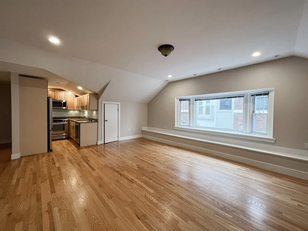 2 bed, 2 bath apartment for rent at 76 Sewall Ave Unit C, Brookline — photo 8 of 24