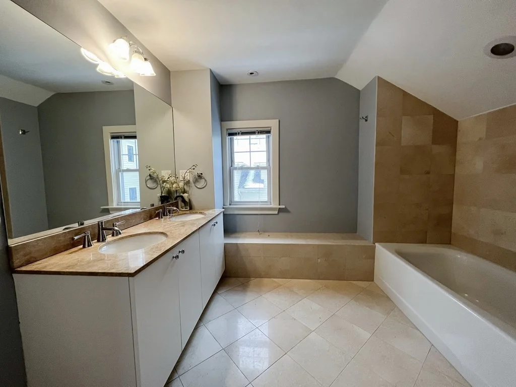 2 bed, 2 bath apartment for rent at 76 Sewall Ave Unit C, Brookline — photo 5 of 24