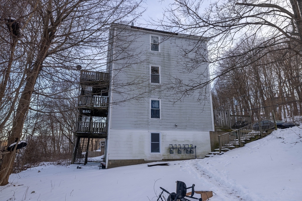 2 bed, 1 bath apartment for rent at 76 Sherman Unit 2, Gardner — photo 15 of 15