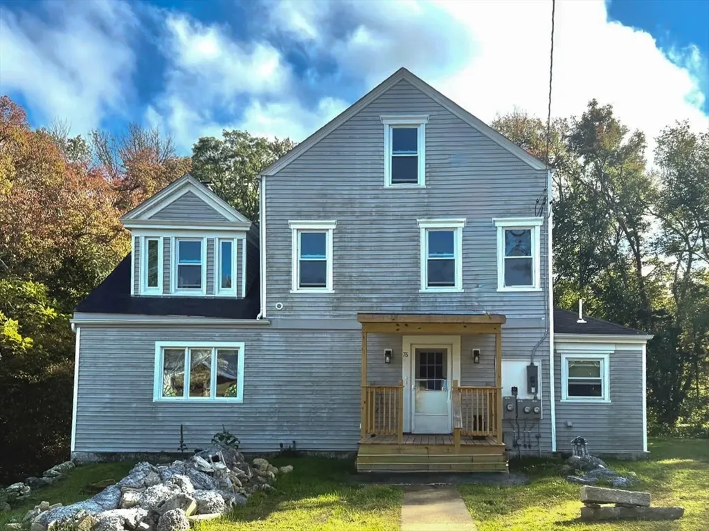 3 bed, 1 bath apartment for rent at 76 Slades Corner Unit 2, Dartmouth — photo 1 of 8