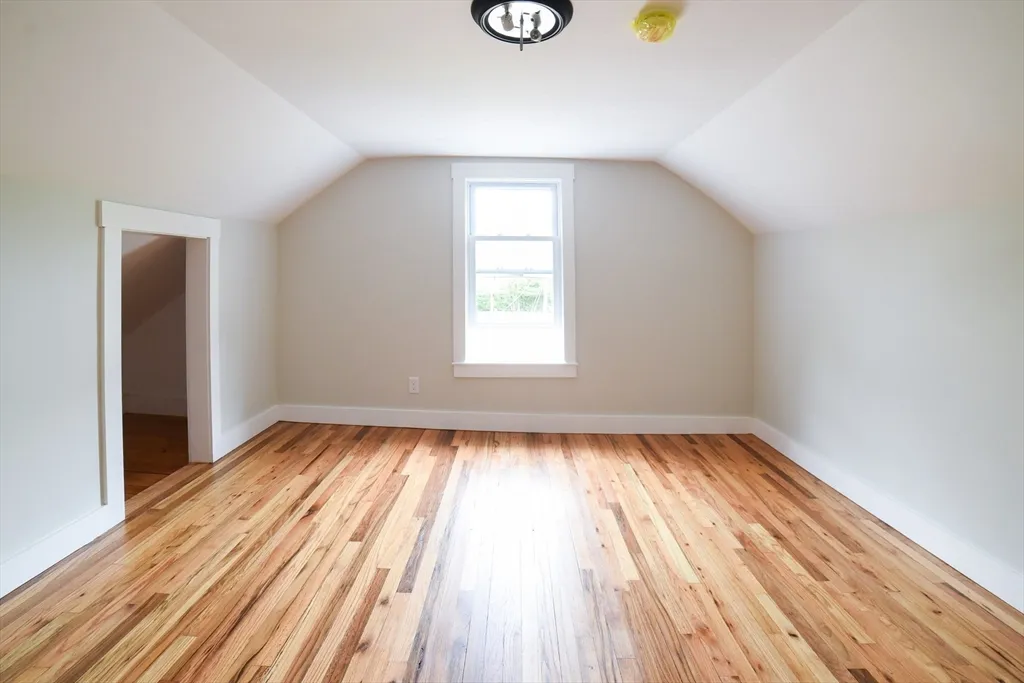 3 bed, 1 bath apartment for rent at 76 Slades Corner Unit 2, Dartmouth — photo 8 of 8