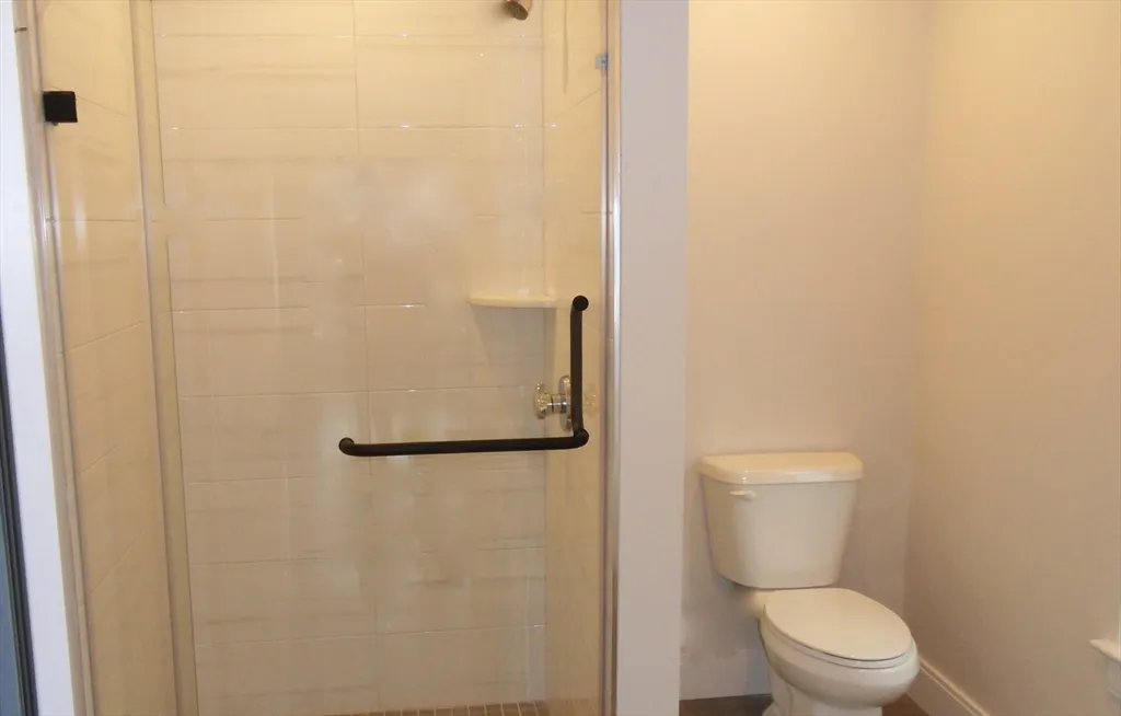 1 bed, 1 bath apartment for rent at 76 Stonley Rd Unit 24, Jamaica Plain — photo 11 of 14