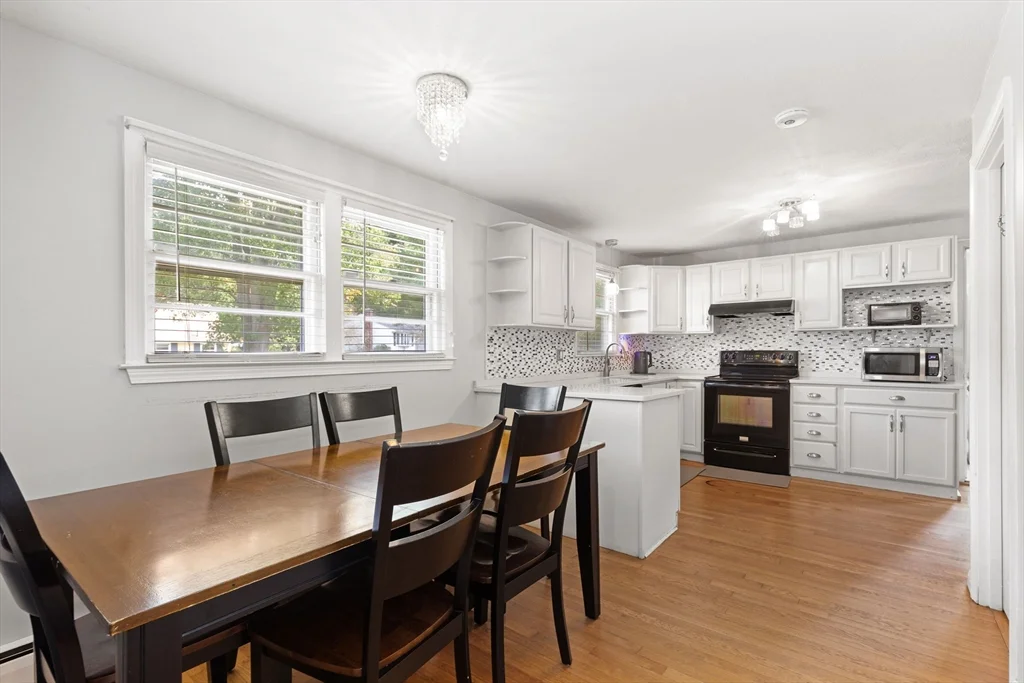3 bed, 2 bath apartment for rent at 76 Talbot, Brockton — photo 6 of 17