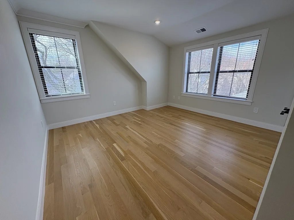 3 bed, 2 bath apartment for rent at 76 Turner St Unit 3, Brighton — photo 9 of 13
