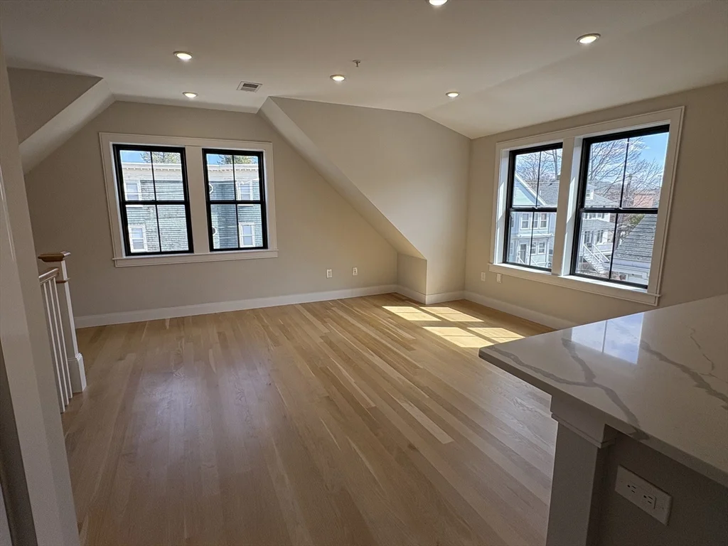 3 bed, 2 bath apartment for rent at 76 Turner St Unit 3, Brighton — photo 4 of 13