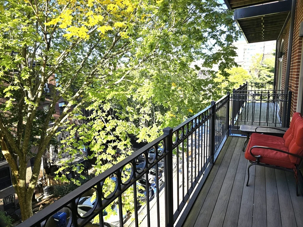 2 bed, 2 bath apartment for rent at 76 W Rutland Sq Unit 304, South End — photo 14 of 19