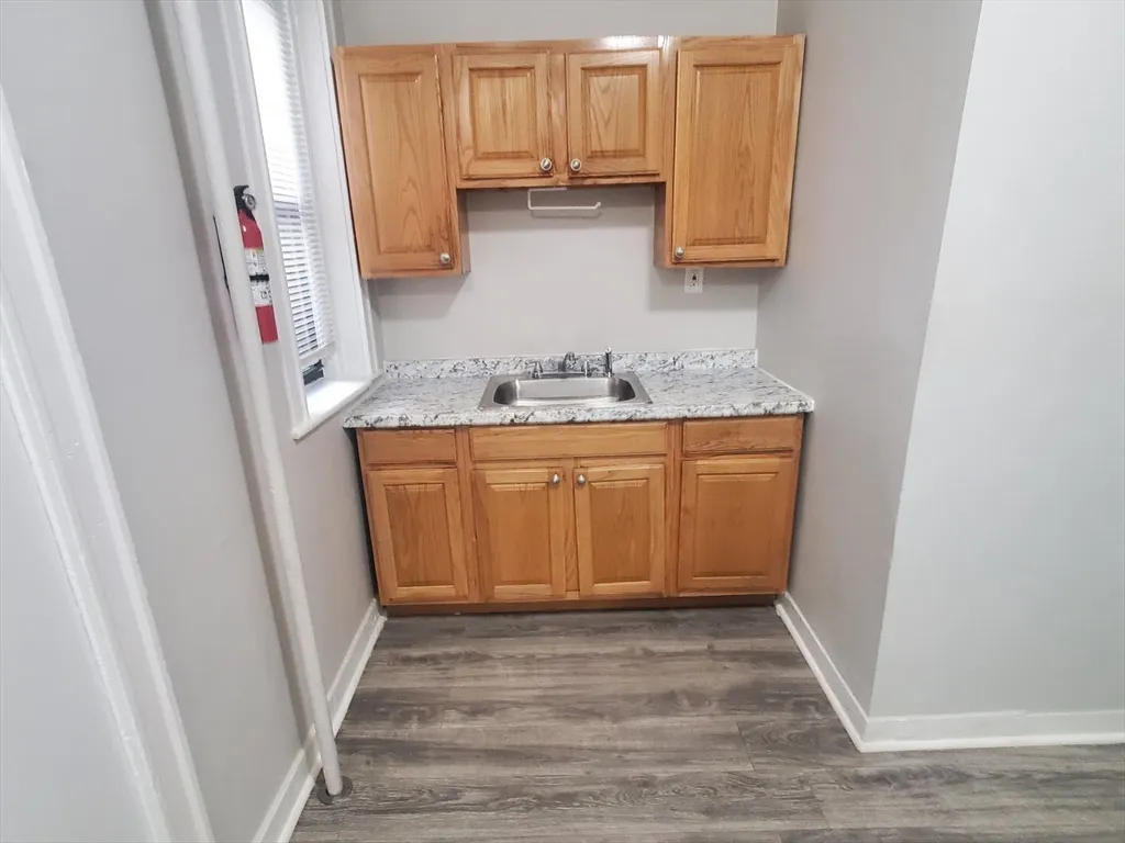 1 bed, 1 bath apartment for rent at 76 Walnut Park Unit 1, Roxbury