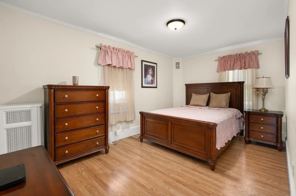 2 bed, 1 bath apartment for rent at 76 Windsor Rd Unit 1, Tufts University — photo 17 of 32