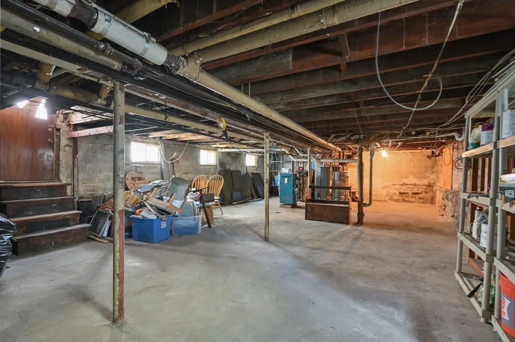 2 bed, 1 bath apartment for rent at 76 Windsor Rd Unit 1, Tufts University — photo 32 of 32