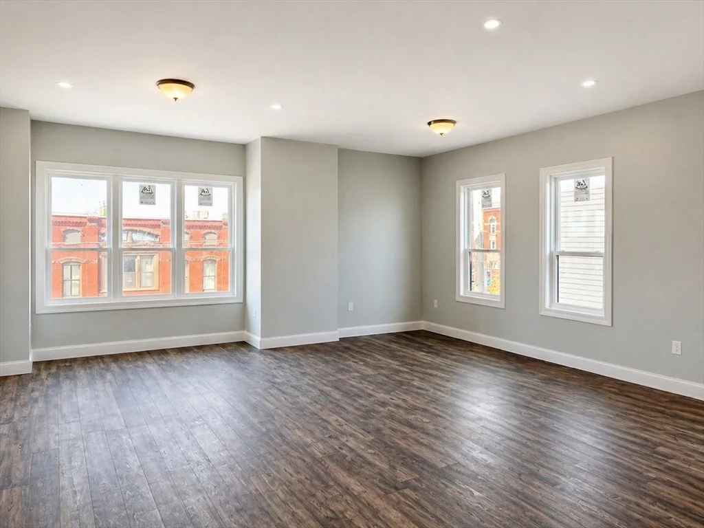 1 bed, 1 bath apartment for rent at 760-770 Washington St Unit 203, Stoughton — photo 5 of 7