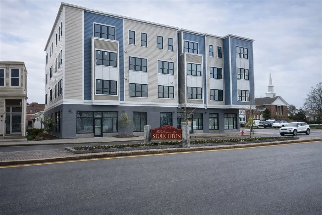 2 bed, 1 bath apartment for rent at 760-770 Washington St Unit 304, Stoughton — photo 9 of 9