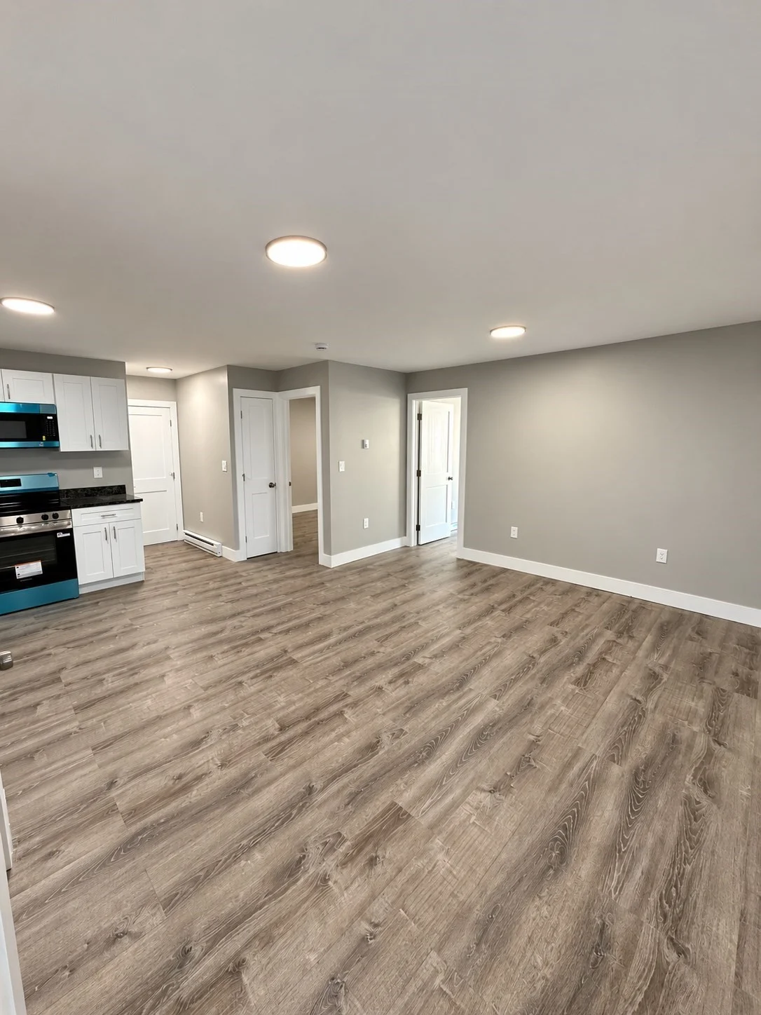1 bed, 1 bath apartment for rent at 760 Cummins Highway Unit 16, Mattapan — photo 2 of 8