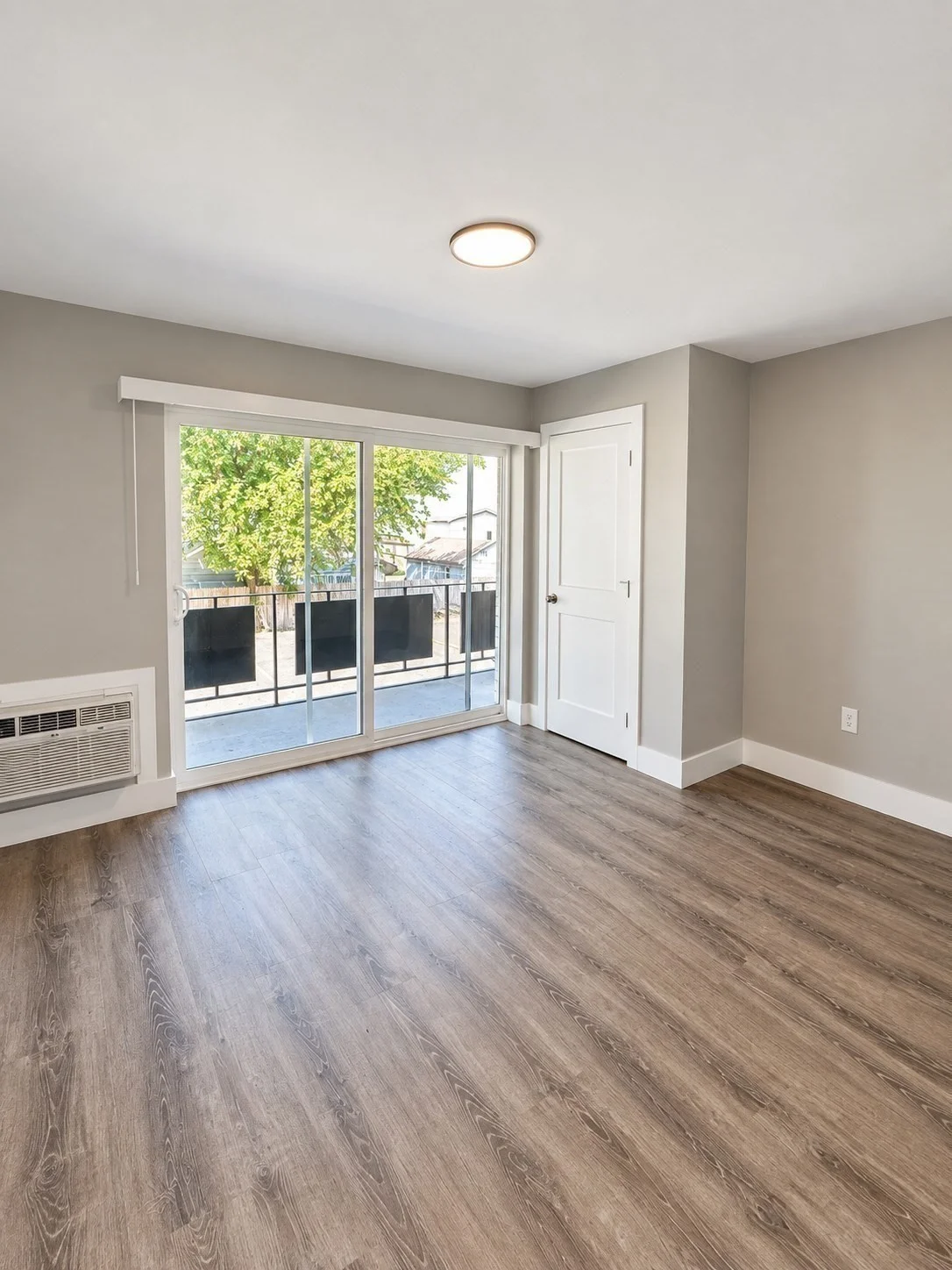 1 bed, 1 bath apartment for rent at 760 Cummins Highway Unit 16, Mattapan — photo 4 of 8