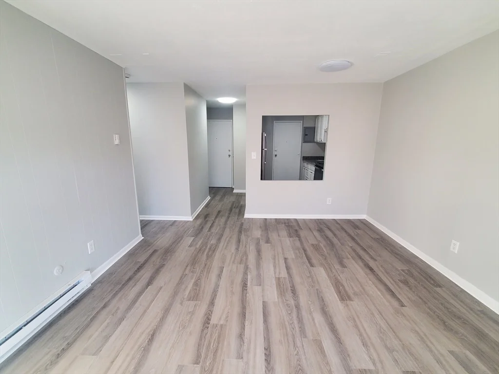2 bed, 1 bath apartment for rent at 760 Cummins Highway Unit 18, Mattapan — photo 5 of 16