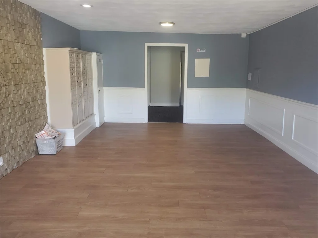 2 bed, 1 bath apartment for rent at 760 Cummins Highway Unit 26, Mattapan — photo 14 of 18