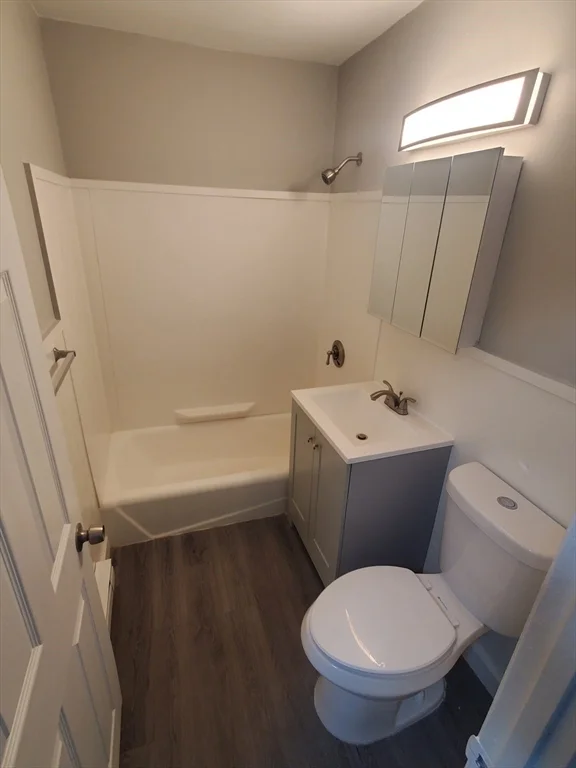 2 bed, 1 bath apartment for rent at 760 Cummins Highway Unit 26, Mattapan — photo 11 of 18