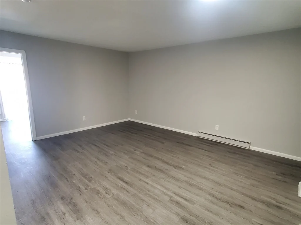 2 bed, 1 bath apartment for rent at 760 Cummins Highway Unit 26, Mattapan — photo 5 of 18